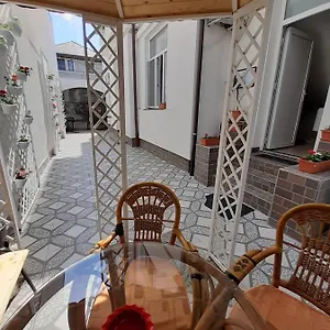 Konukevi Ada