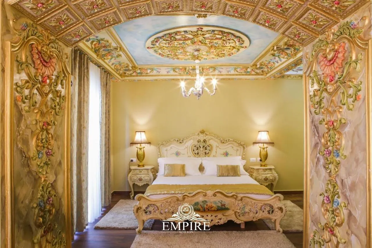 Hotel Empire Albania Dıraç 4*,